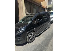 Sahibinden Peugeot Rifter 1.5 BlueHDI GT 2023 Model 