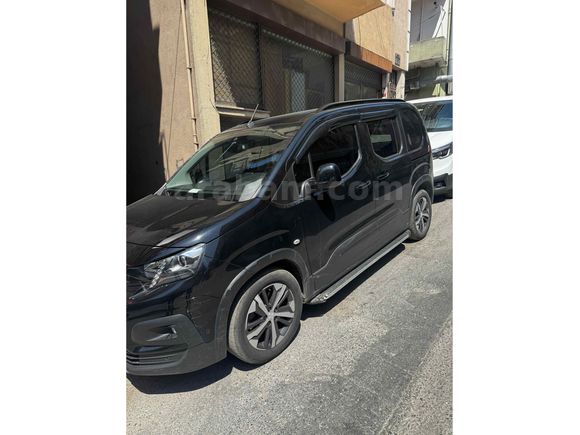 Sahibinden Peugeot Rifter 1.5 BlueHDI GT 2023 Model 