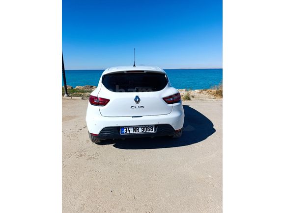 Sahibinden Renault Clio 1.2 Joy 2015 Model