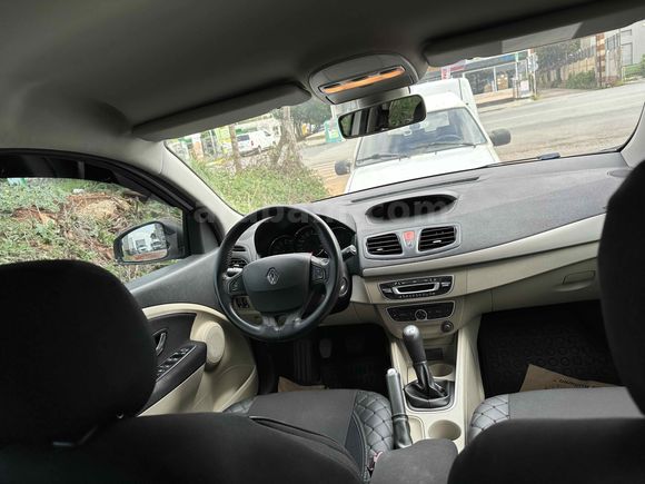 Sahibinden Renault Megane 1.5 dCi Expression 2012 Model 