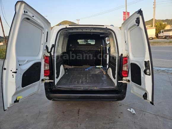 Sahibinden Citroen Berlingo 1.5 BlueHDI 2021 Model