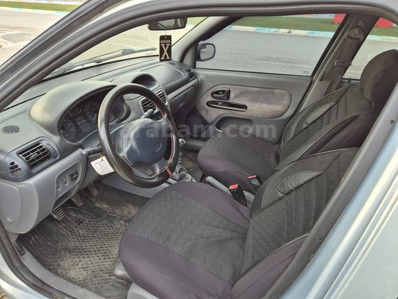 SAHİBİNDEN RENAULT CLİO II 1.6 RXT