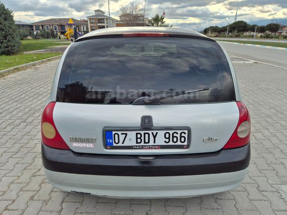 SAHİBİNDEN RENAULT CLİO II 1.6 RXT