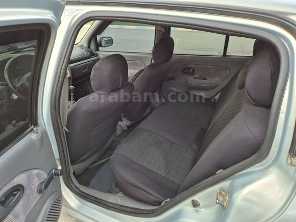 SAHİBİNDEN RENAULT CLİO II 1.6 RXT
