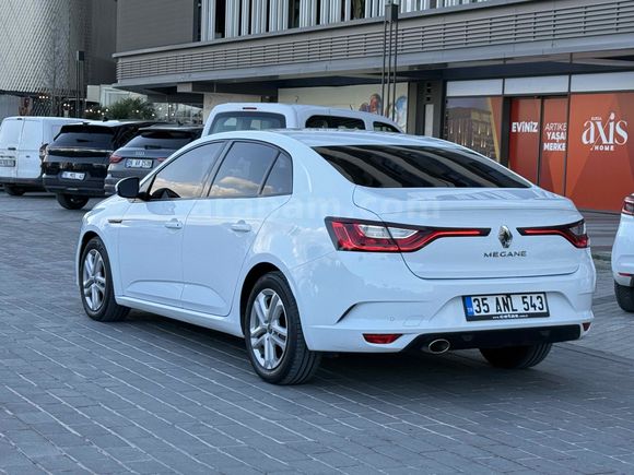 HATASIZZZ Renault Megane 1.3 TCe Joy 2020 Model 