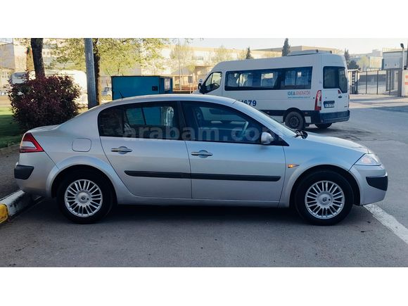 ACİL 2008 MEGANE 1.5 DCİ OTOMATİK