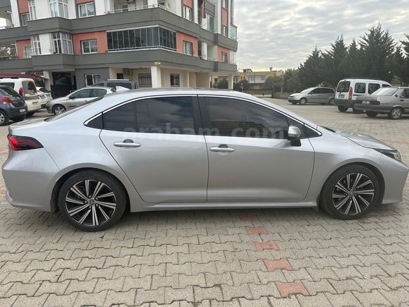 Sahibinden Toyota Corolla 1.5 Flame X-Pack 2022 Model