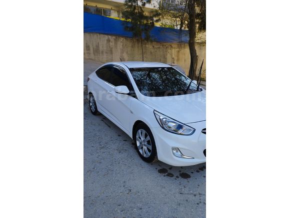 Sahibinden Hyundai Accent Blue 1.4 D-CVVT Mode Plus 2016 Model