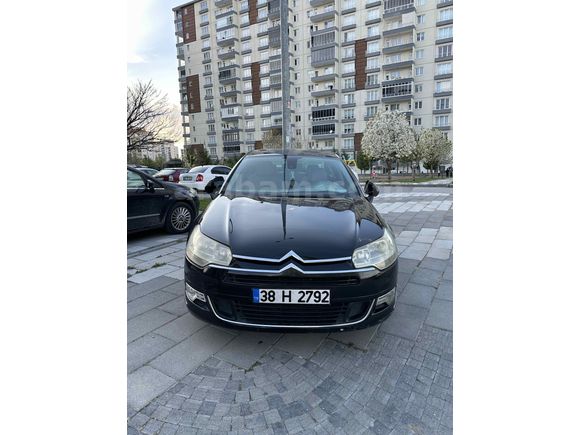 E60 TAKASLI TEMİZ SAHİBİNDEN  CİTROEN C5 