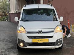 Galeriden Citroen Berlingo 1.6 HDi SX 2017 Model İstanbul