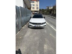 Sahibinden Volkswagen Passat 1.5 TSi Business 2021 Model İstanbul 105.000 km Beyaz