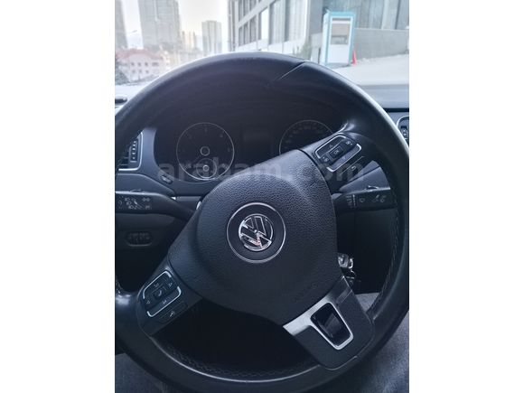 Volkswagen Jetta  1.6 tdı high line dsg