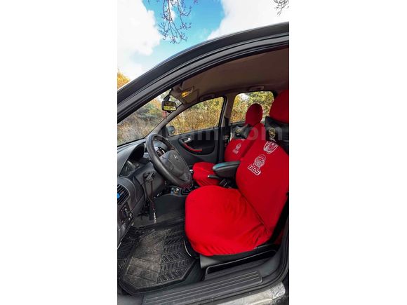 TEMİZ BAKIMLI CORSA