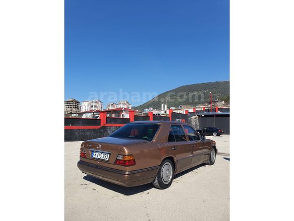 Sahibinden Mercedes - Benz E 200 1987 Model
