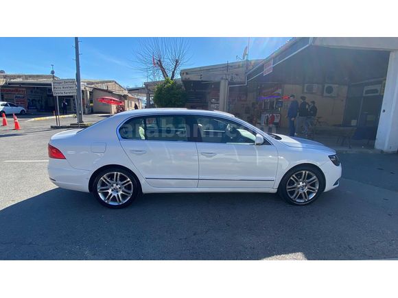 Sahibinden Skoda SuperB 1.6 TDI Elegance 2013 Model 