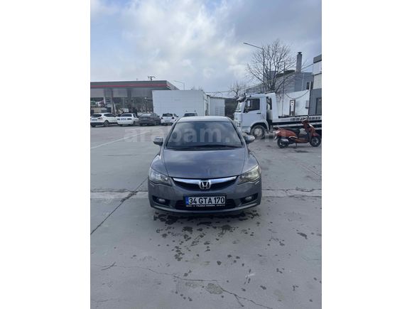 Sahibinden Honda Civic 1.6i VTEC Premium 2011 Model 