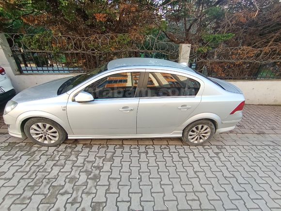 Sahibinden Opel Astra 1.3 CDTI Enjoy 111.Yıl 2011 Model