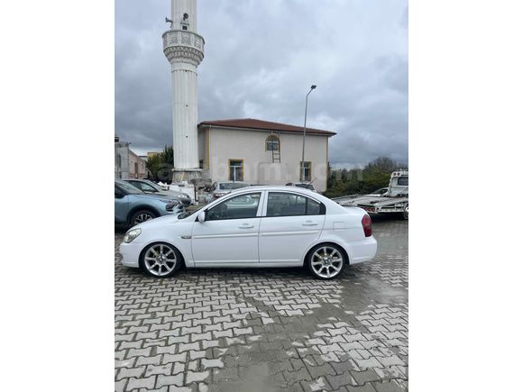 Sahibinden Hyundai Accent Era 1.5 CRDi-VGT Select 2007 Model 
