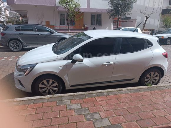 Sahibinden Renault Clio 1.0 TCe Joy 2022 Model Çanakkale