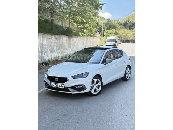 Sahibinden Seat Leon 1.5 eHybrid FR 2025 Model 