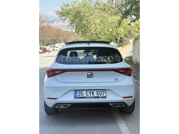 Sahibinden Seat Leon 1.5 eHybrid FR 2025 Model 