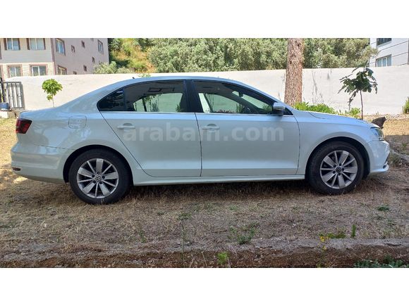 Sahibinden Volkswagen Jetta 1.4 TSi BlueMotion Comfortline 2016
