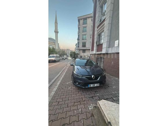 Sahibinden Renault Megane 1.5 Blue DCI Touch 2020 Model 