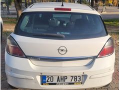 Öğretmenden, Sorunsuz, 2011, Astra H, 1.3 Cdti Dizel, Sigarasız, Kazasız, Boyasız