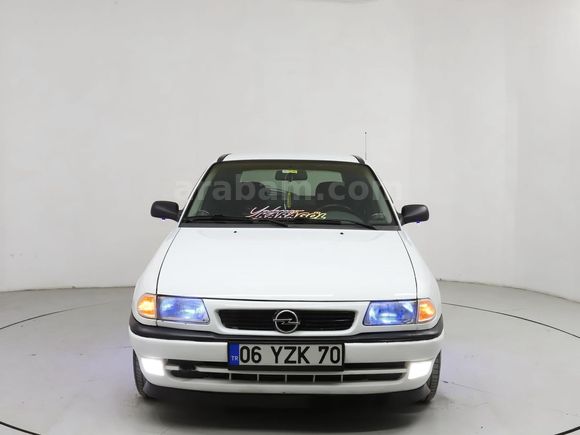 Galeriden Opel Astra 1.6 1997 Model Adıyaman