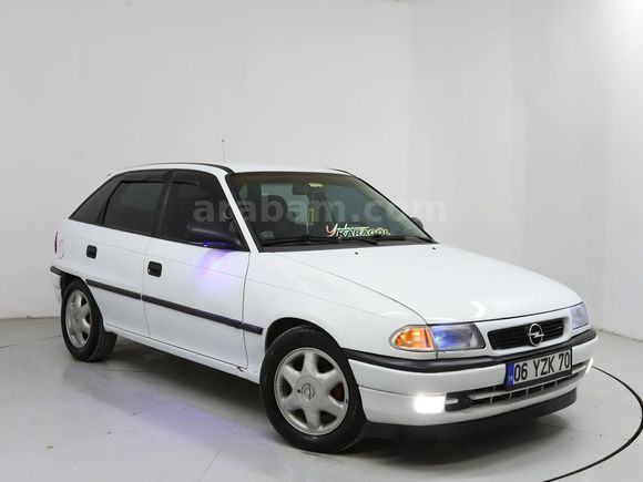 Galeriden Opel Astra 1.6 1997 Model Adıyaman