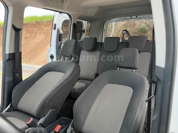 Sahibinden Ford Tourneo Courier 1.5 EcoBlue Deluxe 2024 Model 