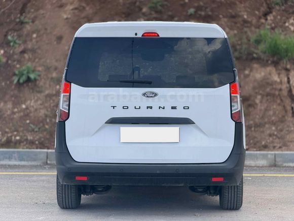 Sahibinden Ford Tourneo Courier 1.5 EcoBlue Deluxe 2024 Model 