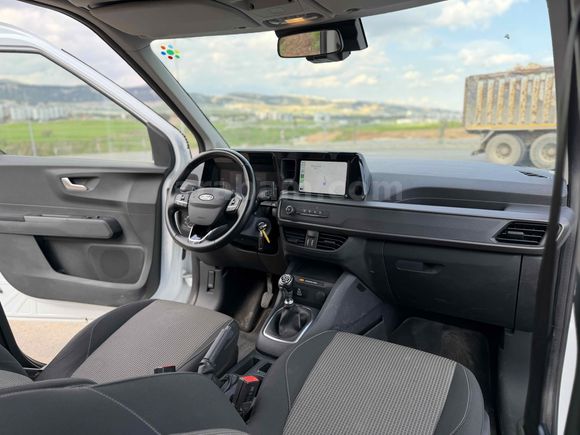 Sahibinden Ford Tourneo Courier 1.5 EcoBlue Deluxe 2024 Model 