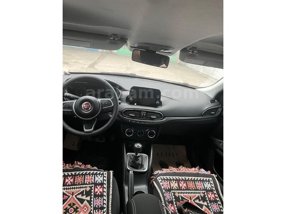 Sahibinden Fiat Egea 1.4 Fire Urban 2025 Model