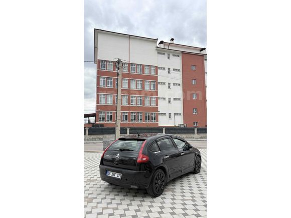 Sahibinden Citroen C4 1.6 SX 2006 Model  246.000 km Siyah