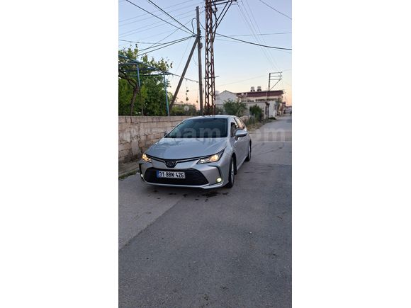 Sahibinden Toyota Corolla 1.8 Hybrid Dream 2020 Model