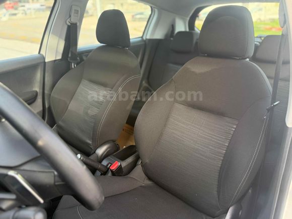 Sahibinden Peugeot 208 1.2 VTi Access 2014 Model 