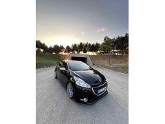 Sahibinden Peugeot 208 1.2 VTi Access 2012 Model  158.000 km Siyah