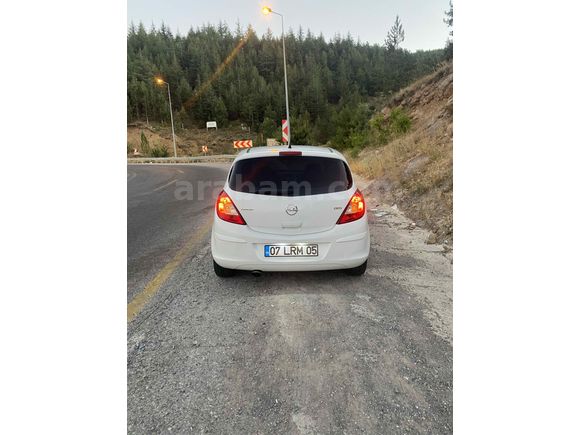 Sahibinden Opel Corsa 1.3 CDTI Essentia 2013 Model 

