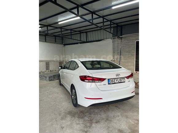 Sahibinden Hyundai Elantra 1.6 CRDi Style Plus 2018 Model 