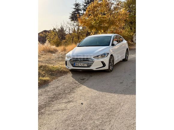 Sahibinden Hyundai Elantra 1.6 CRDi Style Plus 2018 Model 