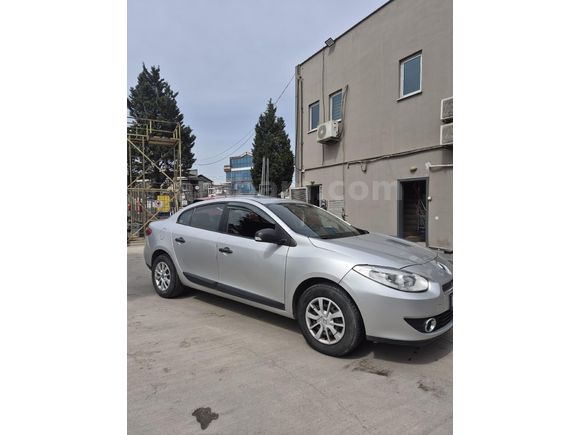 Sahibinden Renault Fluence 1.5 dCi Authentique 2011 Model