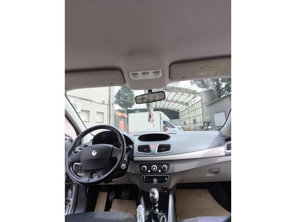 Sahibinden Renault Fluence 1.5 dCi Authentique 2011 Model
