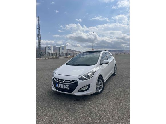 Sahibinden Hyundai i30 1.6 CRDi Elite 2012 Model 