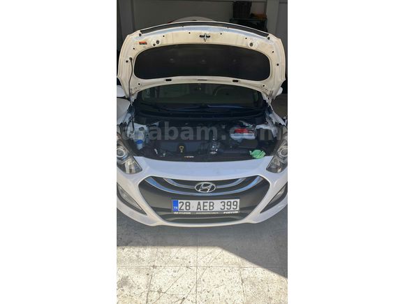 Sahibinden Hyundai i30 1.6 CRDi Elite 2012 Model 