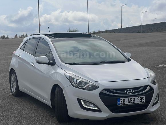 Sahibinden Hyundai i30 1.6 CRDi Elite 2012 Model 