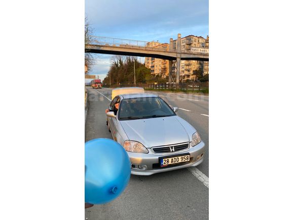 Sahibinden Honda Civic 1.6 i ES 2001 Model