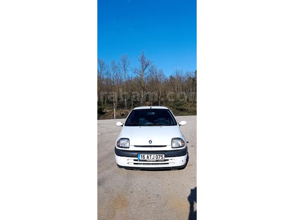 Sahibinden Renault Clio 1.4 Privilege 2001 Model