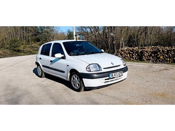 Sahibinden Renault Clio 1.4 Privilege 2001 Model