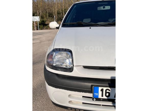 Sahibinden Renault Clio 1.4 Privilege 2001 Model